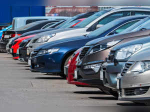Automobile retail sales see double-digit growth in Feb on robust demand