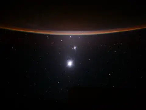 Venus and Jupiter continue their show