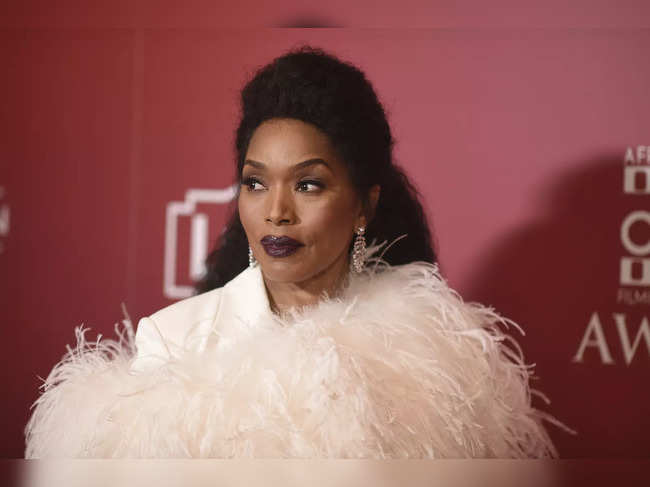 Angela Bassett, Oscar nominee, is just doing her thing
