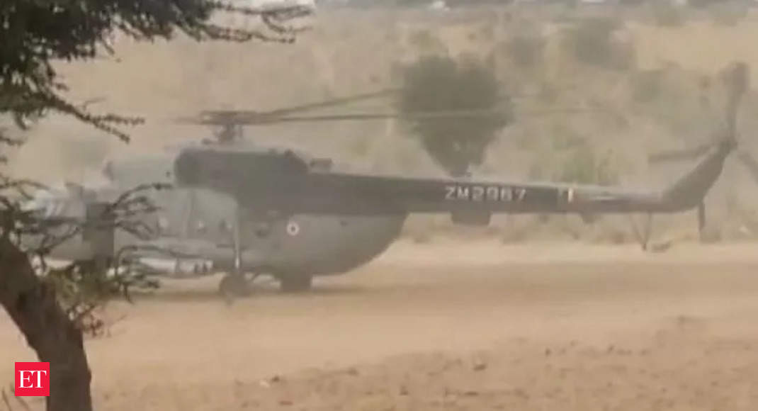 Mi-17: Watch: IAF Mi-17 Helicopter Makes Precautionary Landing In ...