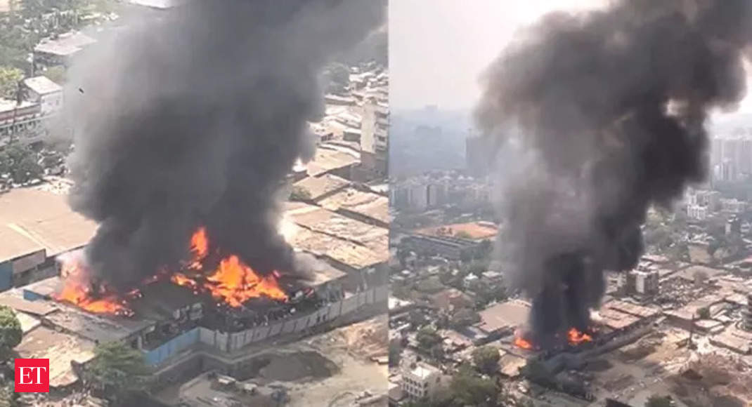 Mumbai: Massive fire breaks out at furniture godown in Jogeshwari area; no casualty reported