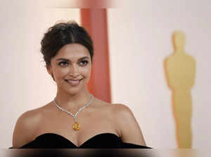 Yasmin Karachiwala gives a glimpse into Deepika’s morning workout regime for Oscars 2023