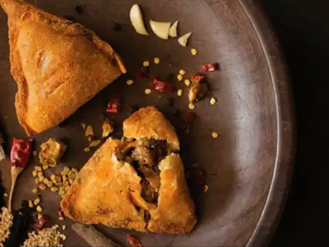 Samosa Singh is born