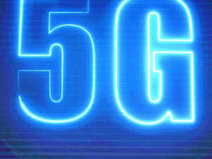 Only a third of data users may shift to 5G by March 2025: Crisil
