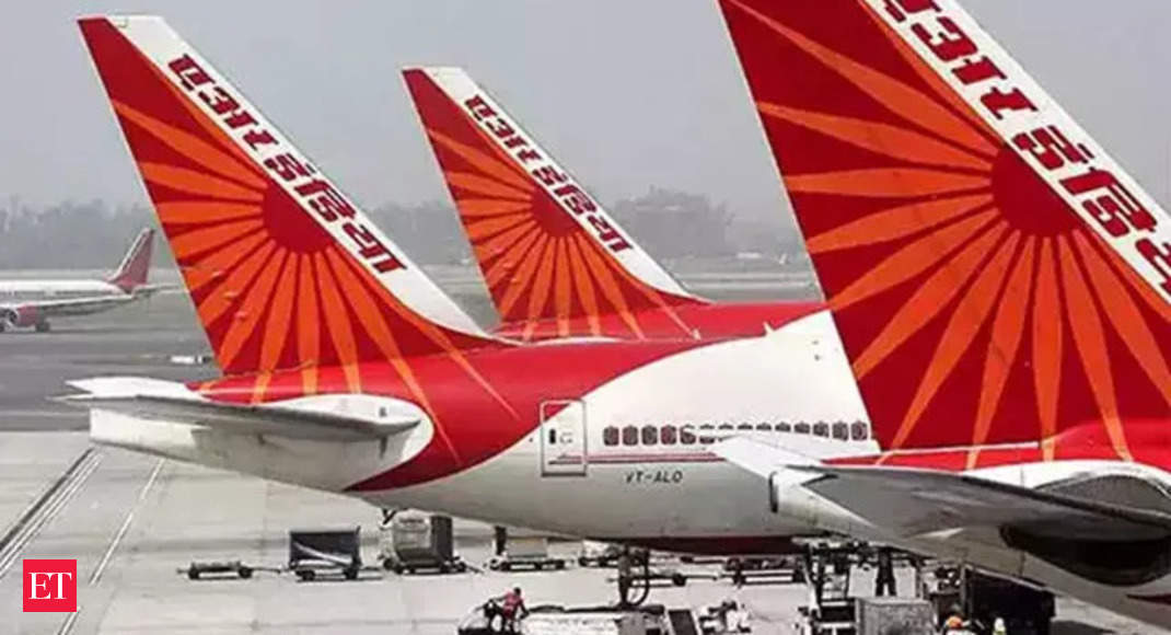 Air India news: Air India cancels Chicago-Delhi flight after prolonged delay, 300 passengers stranded - The Economic Times Video | ET Now