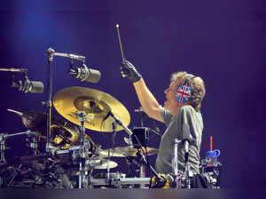 Rick Allen attacked in Florida, suffers head injury.