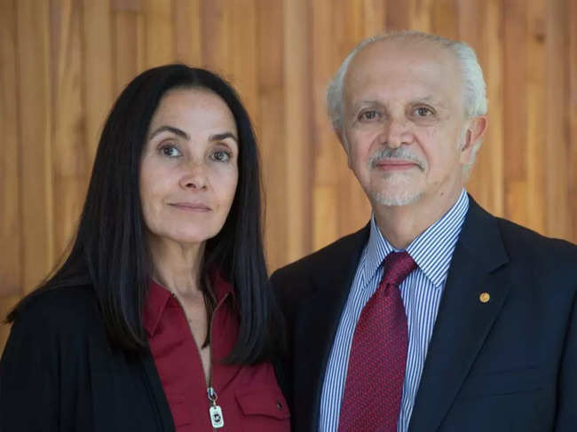 Image of Mario Molina and his wife, Guadalupe Alvarez Limón - (Courtesy of the Molina Estate)