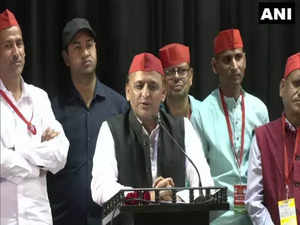 Akhilesh Yadav targets BJP in Kolkata meeting, says Samajwadi Party will do everything to save constitution
