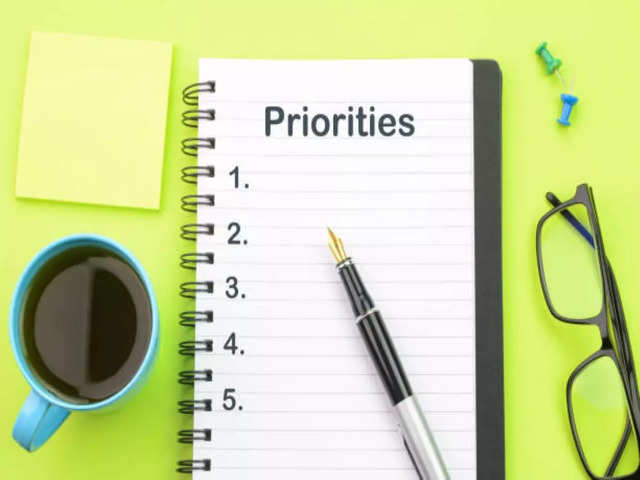 Set priorities by emphasising important chapters and subjects