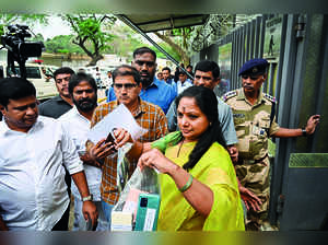 Accusing ED of ‘Spreading Lies’, Kavitha Offers to Submit Mobiles