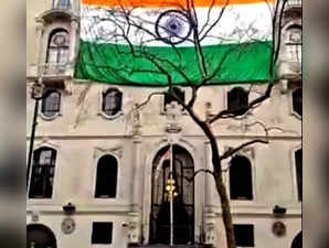 Indian High Commission in London.(photo:@MrsGandhi/Twitter)