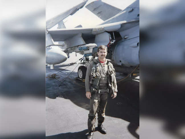 Higher cancer rates found in military pilots, ground crews