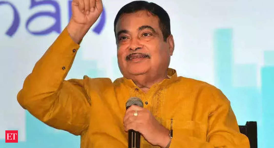 Nitin Gadkari inaugurates, lays foundation stone for nine projects in Jamshedpur