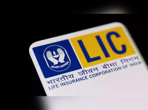 Tablesh Pandey appointed LIC MD