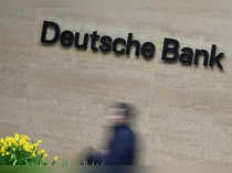 Deutsche Bank shares plunge, default insurance hits four-year high