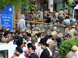 Blast outside Delhi High Court