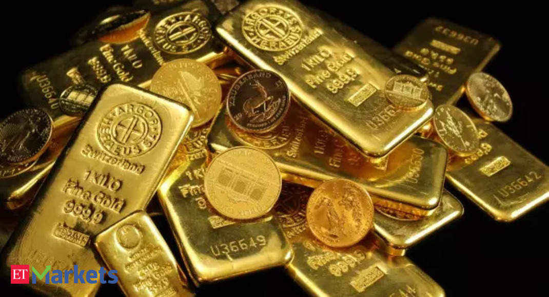 Fears of financial contagion could keep gold near record highs