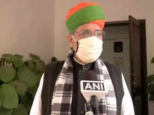 "Rahul Gandhi should speak thoughtfully, can't abuse anyone": Arjun Ram Meghwal