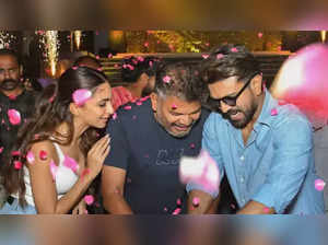 Ram Charan celebrates his birthday with 'RC15' cast and crew; See pics here