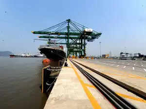 Parliamentary panel says India needs increased draft depth at all ports to handle large vessels