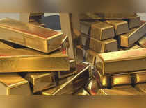 Gold Price Today: Yellow metal at day’s high on dollar retreat; buy April futures, says analyst