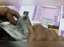 Rupee dips as US yields rebound amid Fed rate reassessment