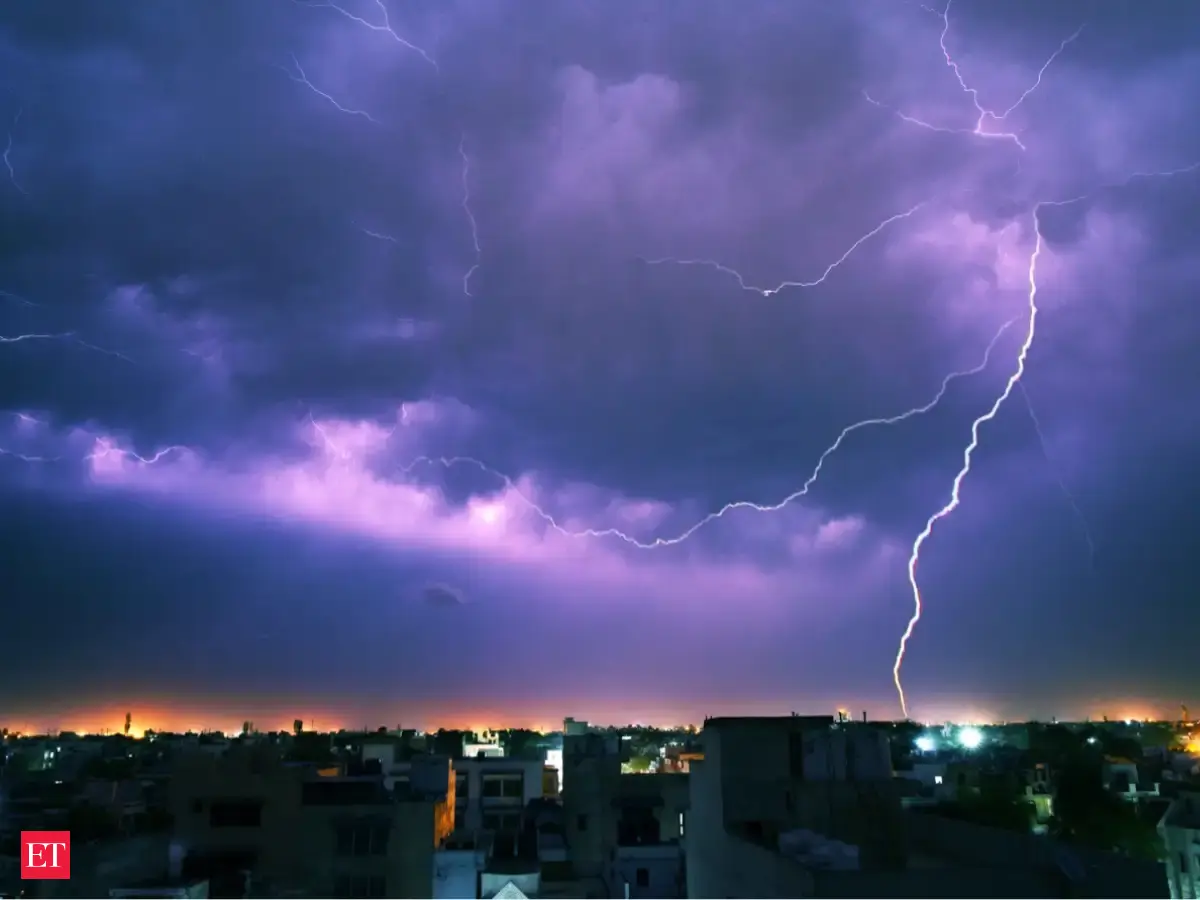 Don't stand under a tree - Delhi rains: Outdoors during thunderstorm ...