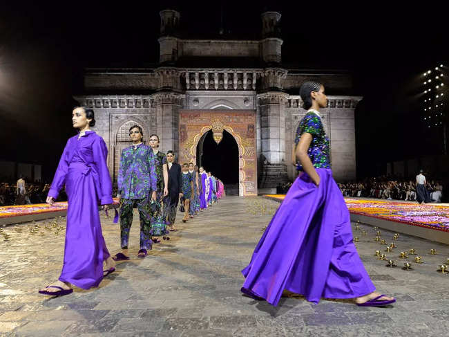 Dior Mumbai show 2023