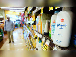 (FILES) In this file photo taken on August 22, 2017 Johnson's baby powder remains stocked at a supermarket shelf in Alhambra, California. Johnson & Johnson proposes $8.9 billion settlement of talc cancer claims. (Photo by FREDERIC J. BROWN / AFP)