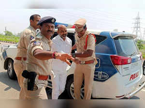 Nalgonda: Police shifts Telangana BJP President Bandi Sanjay Kumar from Bommalar...