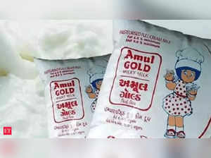 Amul’s plans to sell milk in Bengaluru sets off storm, Cong calls it BJP’s plot to kill brand Nandini