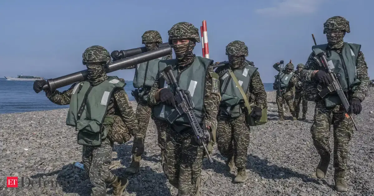 taiwan: China simulates striking Taiwan on second day of drills - The ...
