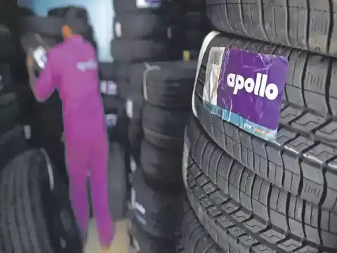 Apollo Tyres: Buy at Rs 329 | Target: Rs 345/360 | Stop Loss: Rs 315