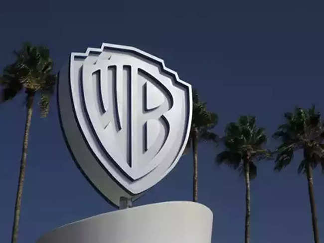 Warner Bros. nears deal for Harry Potter video series