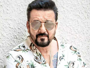 Sanjay Dutt calls reports on injury ‘baseless’, says he is ‘fine and healthy’