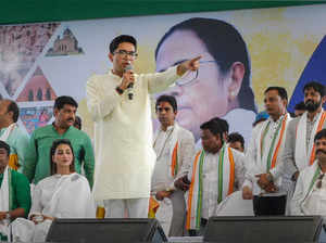 Bankura: Trinamool Congress MP Abhishek Banerjee speaks during a public rally, i...