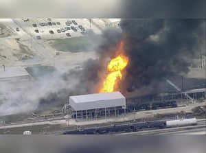 Explosion, fire injure 1 at Houston-area chemical plant