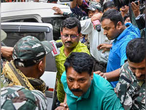 Kolkata: Trinamool Congress MLA Jiban Krishna Saha being brought at the CBI office