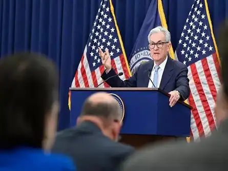 Fed to deliver 25-basis-point hike in May, stay on hold rest of year: Poll