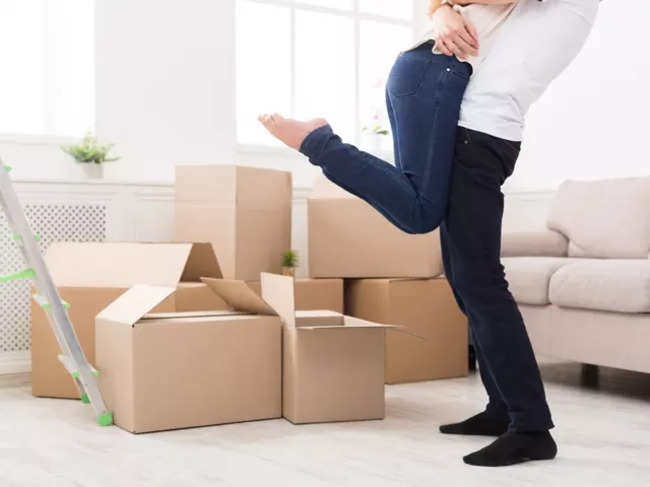 home-packing1_ThinkstockPhotos