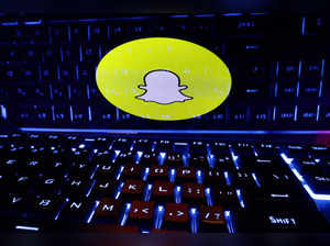 Snapchat launches ChatGPT-powered AI chatbot for all users