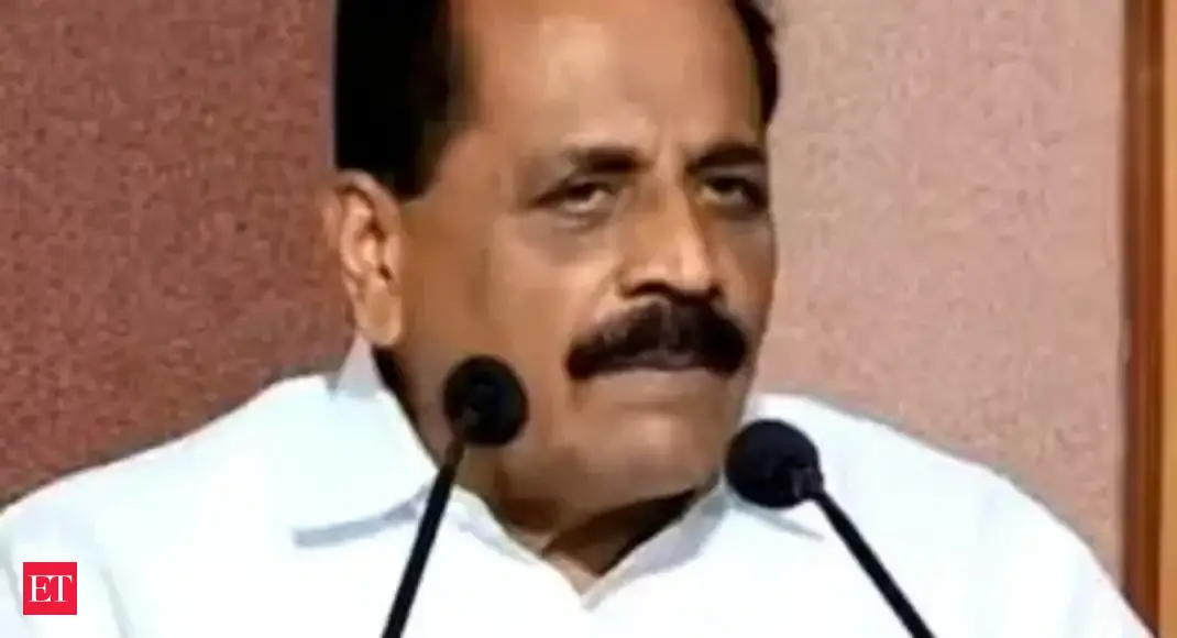 Former Kerala Congress leader Johnny Nellor announces new political party