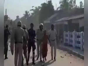 West Bengal: Clashes erupt in North Dinajpur over rape, murder of minor girl