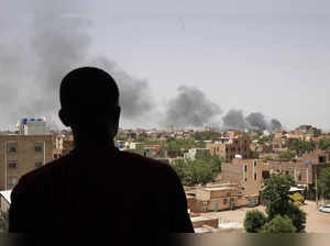 Governments race to rescue diplomats, citizens from Sudan