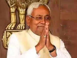 Saffron party leaders brainless: Nitish Kumar on Bihar BJP chief's 'mitti mein mila denge' remark