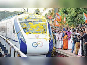 Vande Bharat train arrives in Kerala