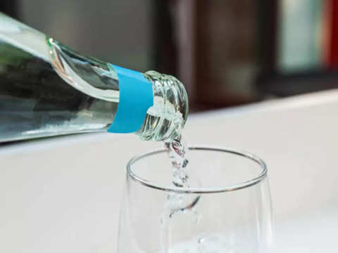 Air Up: An expert view on the trendy, pricey bottles that claim to boost  hydration in even the most reluctant water drinkers