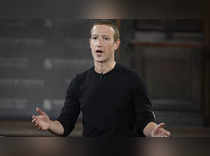 Zuckerberg’s fortune jumps $10 billion on Meta sales rebound