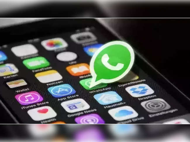 WhatsApp brings multi-device support to phones