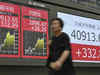 Japanese stocks, bonds fall ahead of BOJ decision:Image